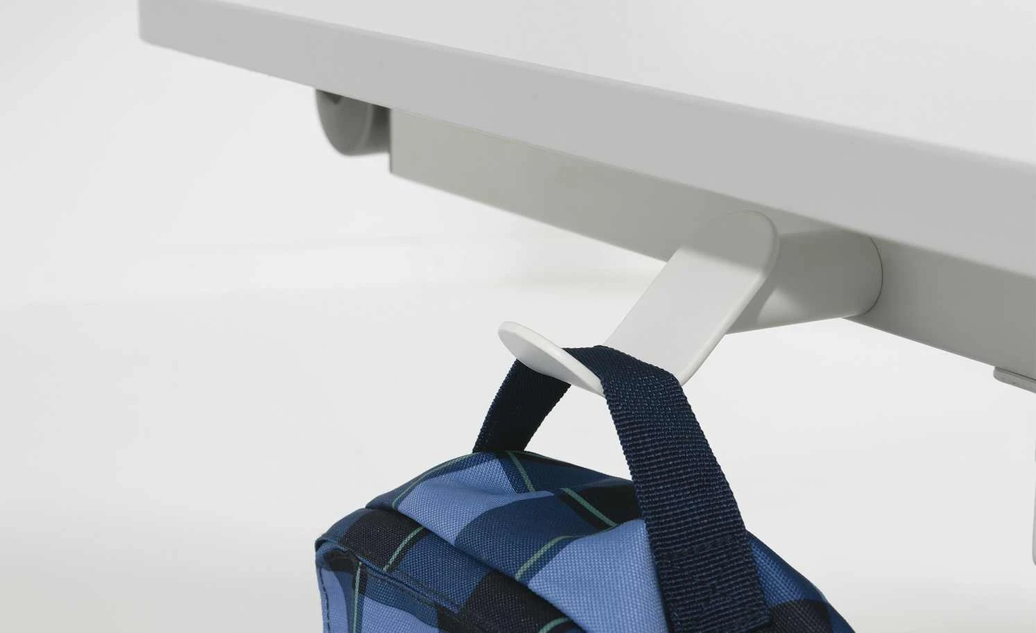 PAIDI Schülerschreibtisch Diego | Kreideweiß / silberfarbig 5 PAIDI Schülerschreibtisch Diego | Kreideweiß / silberfarbig – Bild 3