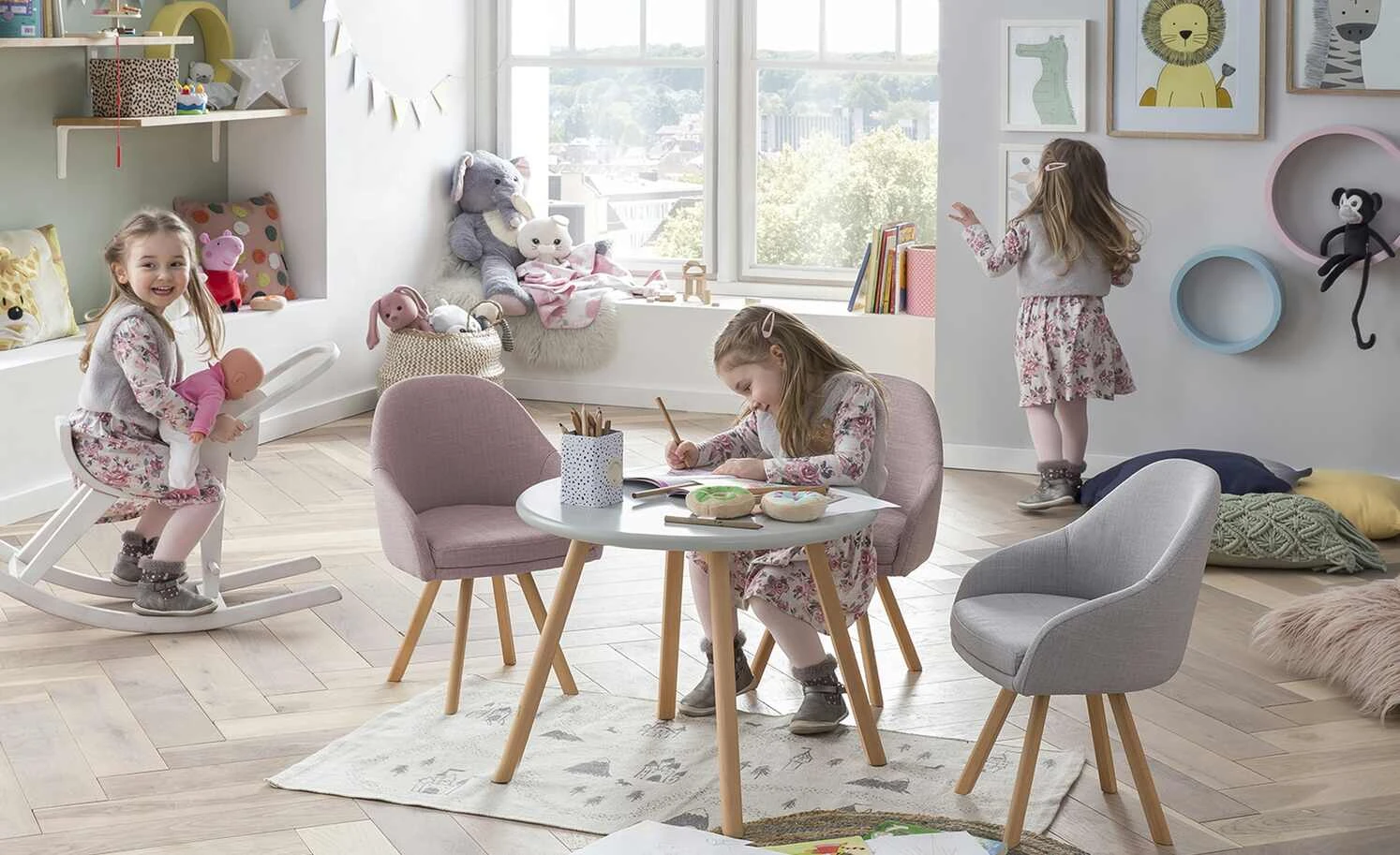 Kinder-Tisch Krümel | Grau rund 3 Kinder-Tisch Krümel | Grau rund