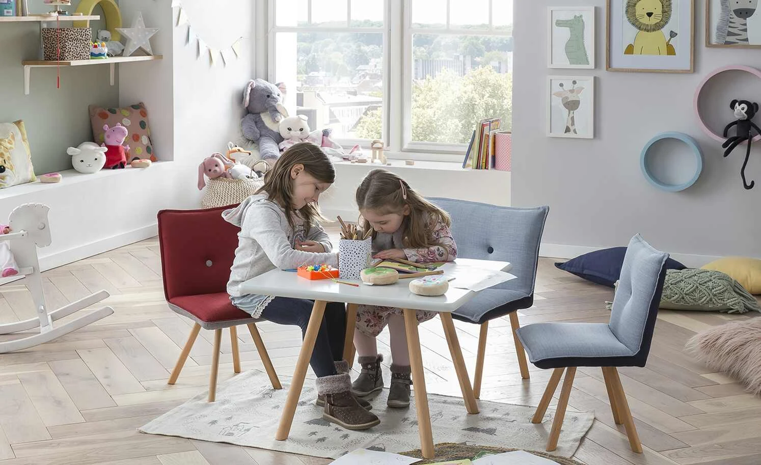 Kinder-Tisch Krümel | Weiß quadratisch 3 Kinder-Tisch Krümel | Weiß quadratisch